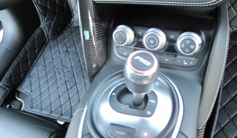 								2012 Audi R8 V10 Coupe Exclusive Selection Edition full									