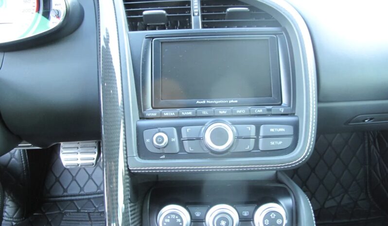 								2012 Audi R8 V10 Coupe Exclusive Selection Edition full									