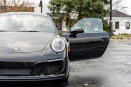 
										2018 Porsche 911 Carrera 4 GTS Coupe full									