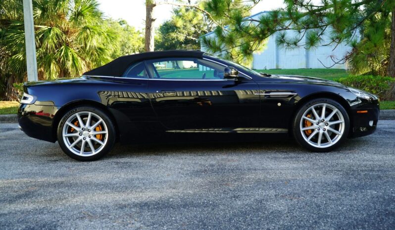 								2010 Aston Martin DB9 Volante full									