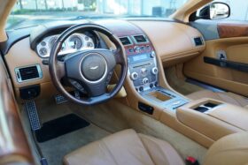 2010 Aston Martin DB9 Volante