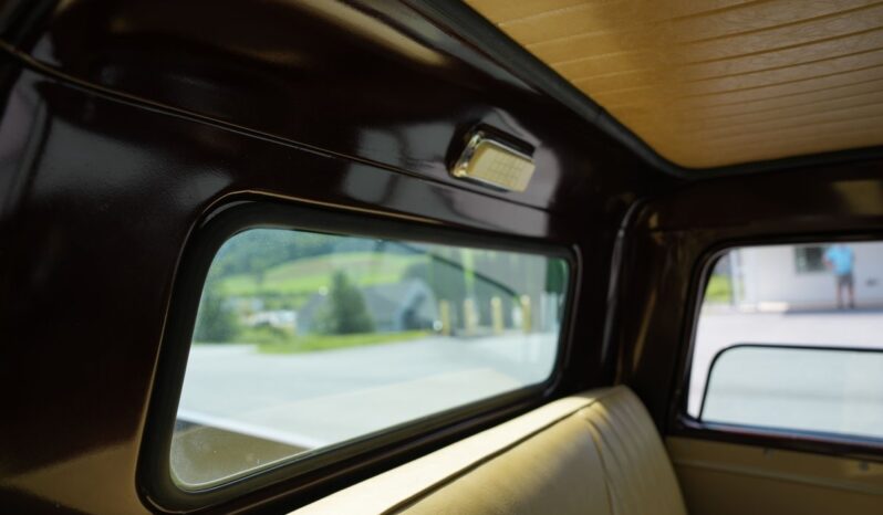 								1957 Chevrolet 3100 350 V8 full									