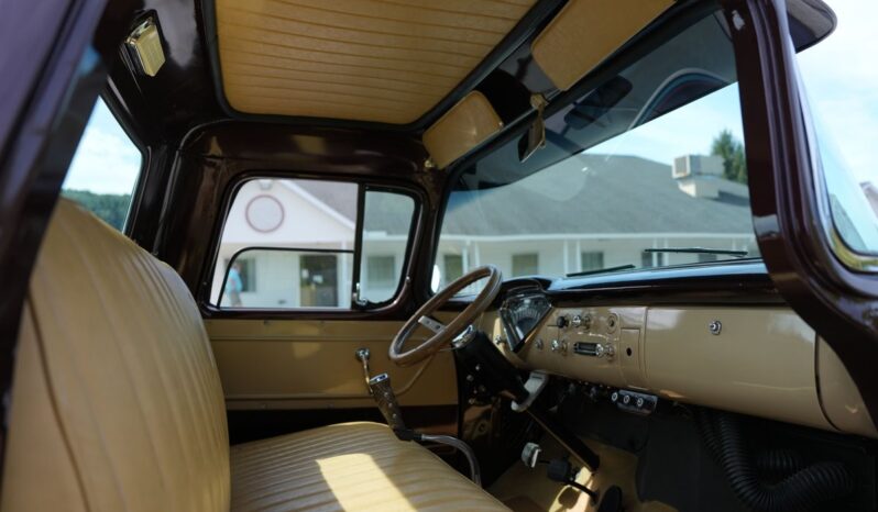 								1957 Chevrolet 3100 350 V8 full									