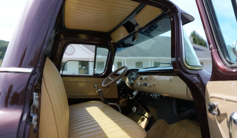 								1957 Chevrolet 3100 350 V8 full									