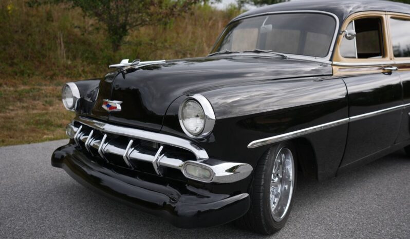 
								1954 Chevrolet Handyman Wagon Restomod 454ci full									