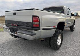 1999 Dodge Ram 3500 SLT Quad Cab Dually 4×4 Cummins