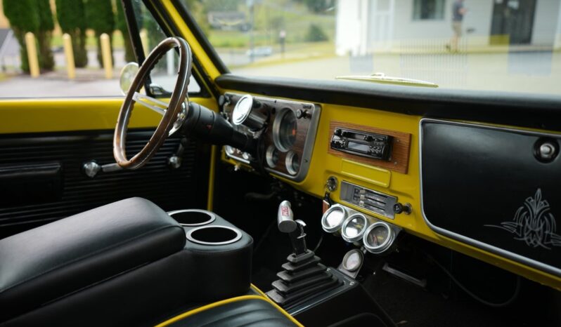 
								1967 Chevrolet C10 454 Big Block full									