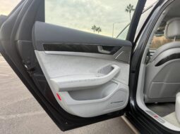 
										2013 Audi S8 Turbocharged full									