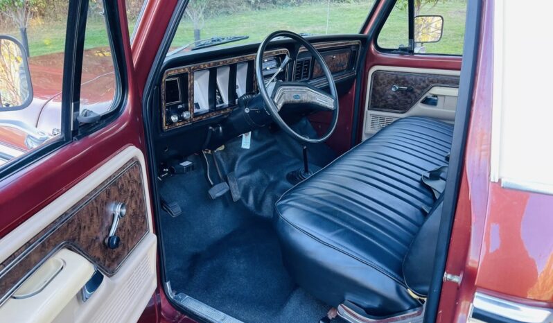 								1979 Ford F-250 Ranger XLT 4×4 full									