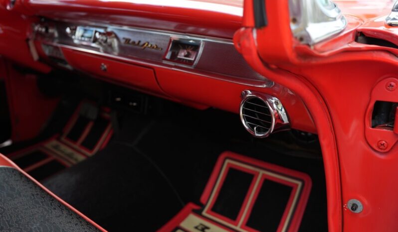 
								1957 Chevrolet Bel Air | 350 V8 full									