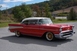 
										1957 Chevrolet Bel Air | 350 V8 full									