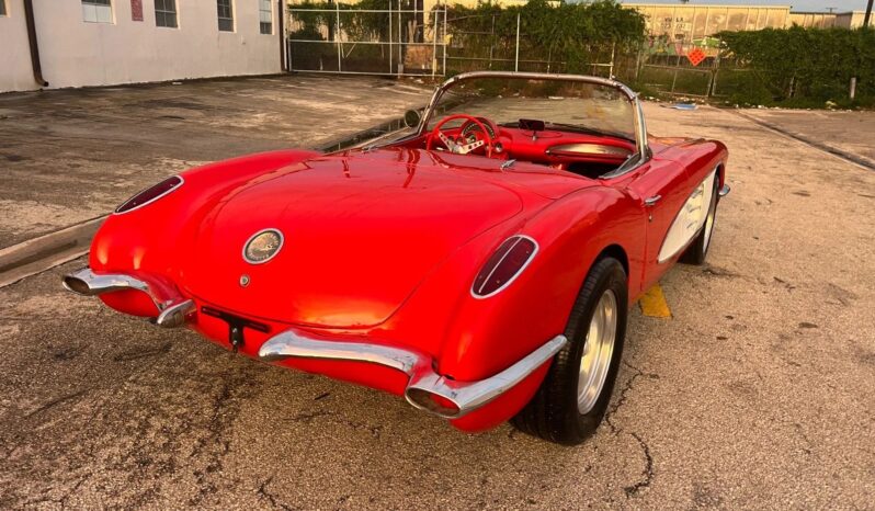 
								1959 Chevrolet Corvette 4-speed full									