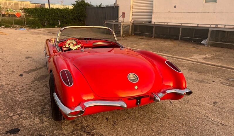 
								1959 Chevrolet Corvette 4-speed full									