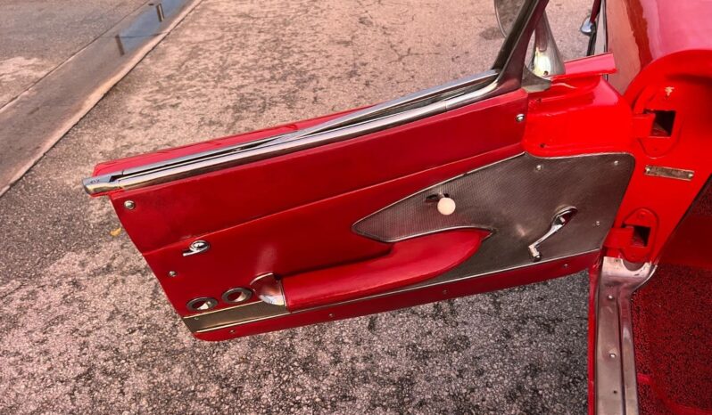 
								1959 Chevrolet Corvette 4-speed full									