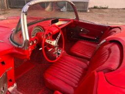 
										1959 Chevrolet Corvette 4-speed full									