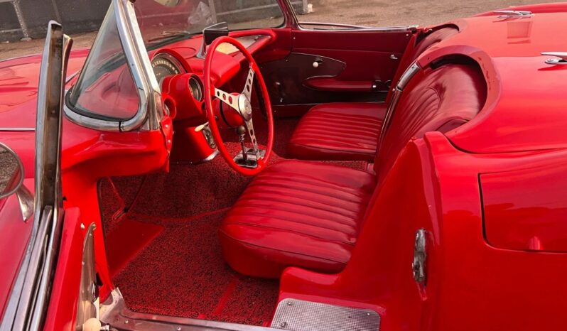 
								1959 Chevrolet Corvette 4-speed full									