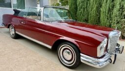 
										1965 Mercedes-Benz 250SE Convertible full									