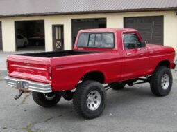 
										1979 Ford F-150 Short Bed 4×4 Short Bed Dentside full									