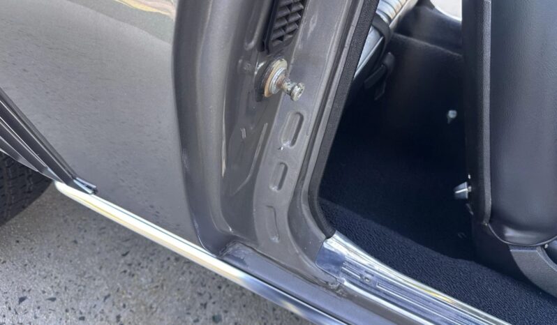 
								1969 Chevrolet Camaro SS tribute RWD Manual full									