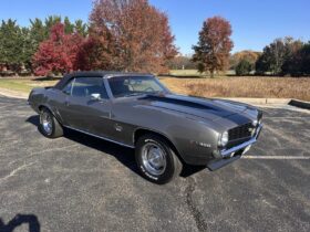 1969 Chevrolet Camaro SS tribute RWD Manual