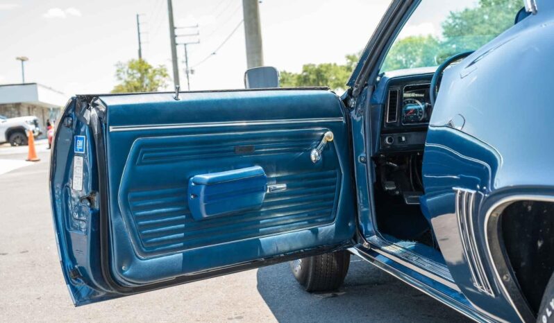 
								1969 Chevrolet Camaro SS, 4 Speed full									