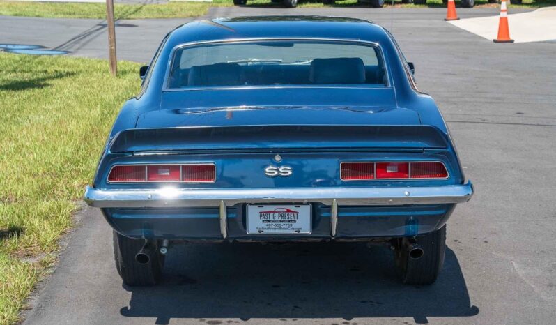 
								1969 Chevrolet Camaro SS, 4 Speed full									