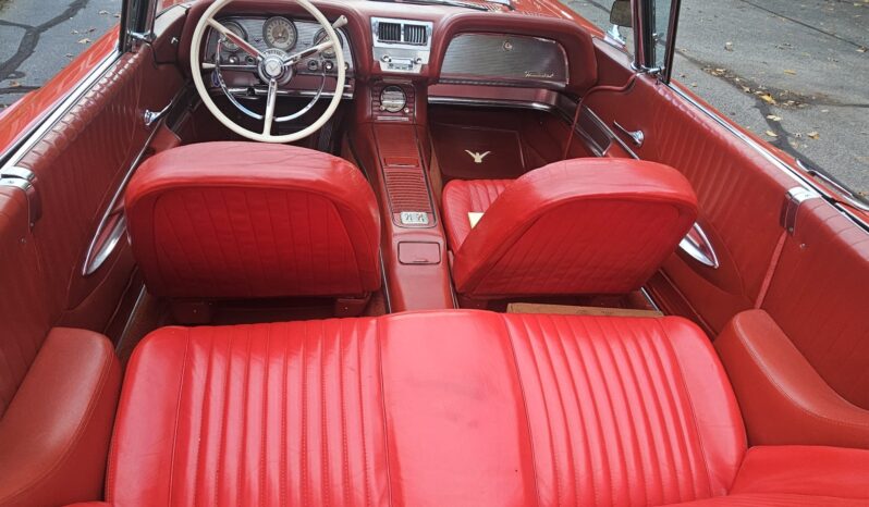
								1960 Ford Thunderbird Convertible full									