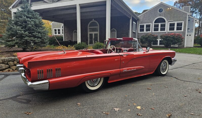 
								1960 Ford Thunderbird Convertible full									