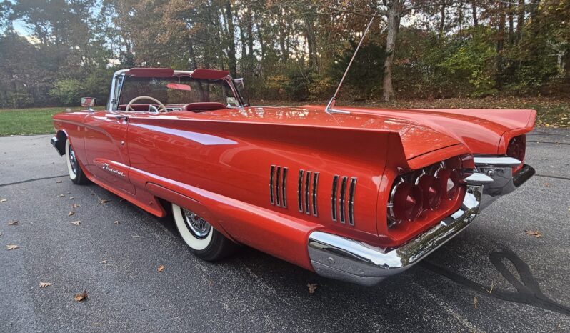 
								1960 Ford Thunderbird Convertible full									