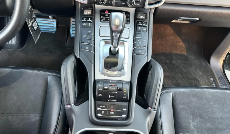 
								2014 Porsche Cayenne GTS 4.8 full									