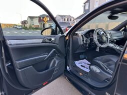 
										2014 Porsche Cayenne GTS 4.8 full									