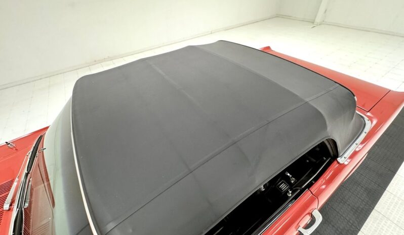 
								1965 Ford Mustang Convertible 200ci I6 full									