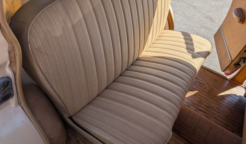 
								1951 Chevrolet Styleline Deluxe Vintage full									