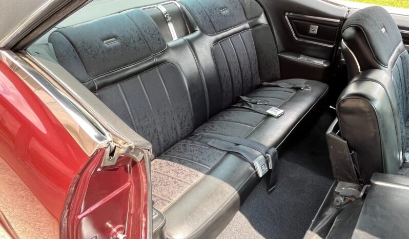 
								1968 Buick Riviera 430 cubic inch full									