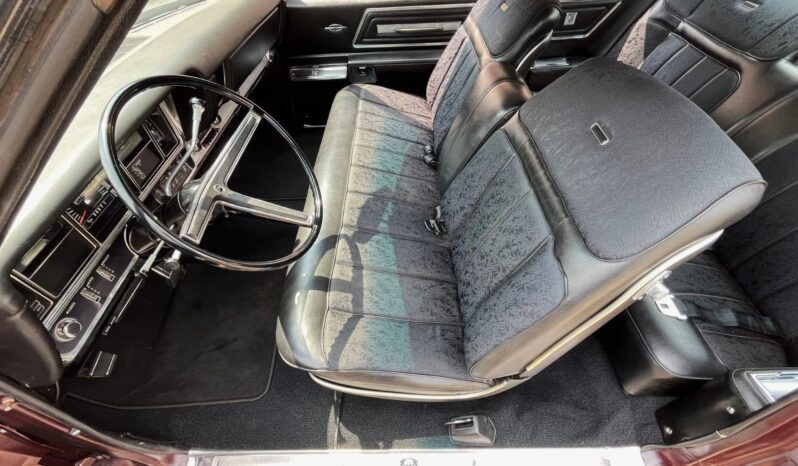 
								1968 Buick Riviera 430 cubic inch full									