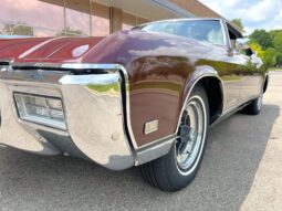 
										1968 Buick Riviera 430 cubic inch full									