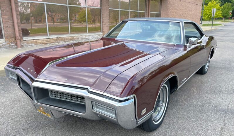 
								1968 Buick Riviera 430 cubic inch full									