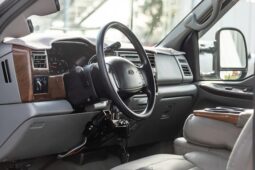 										2002 Ford F-350 Super Duty Lariat Centurion full									