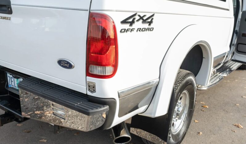 								2002 Ford F-350 Super Duty Lariat Centurion full									