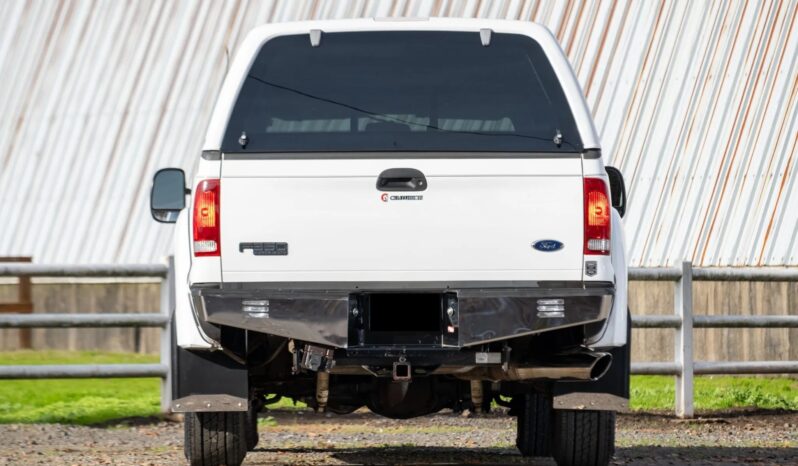 								2002 Ford F-350 Super Duty Lariat Centurion full									