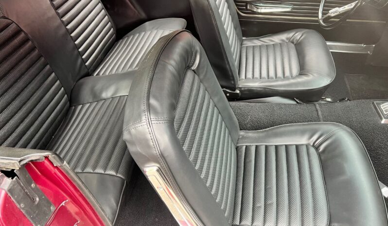 								1966 Ford Mustang 351 ci V8 full									