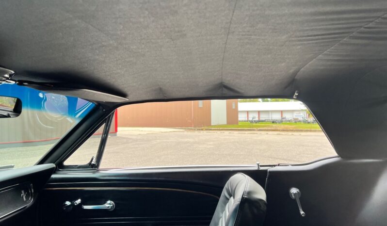 								1966 Ford Mustang 351 ci V8 full									