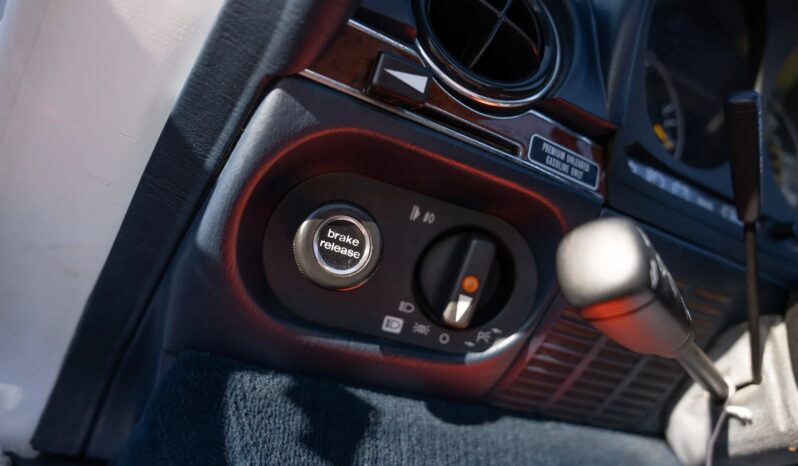 								1986 Mercedes-Benz 560SL full									