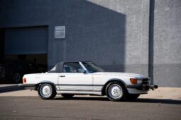 										1986 Mercedes-Benz 560SL full									