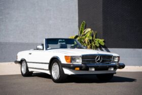 1986 Mercedes-Benz 560SL