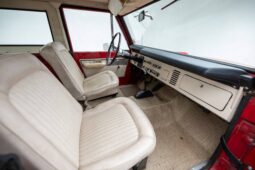 										1971 Ford Bronco Sport V8 5.0L Manual full									