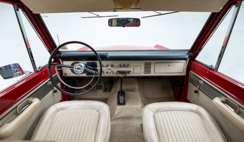 								1971 Ford Bronco Sport V8 5.0L Manual full									