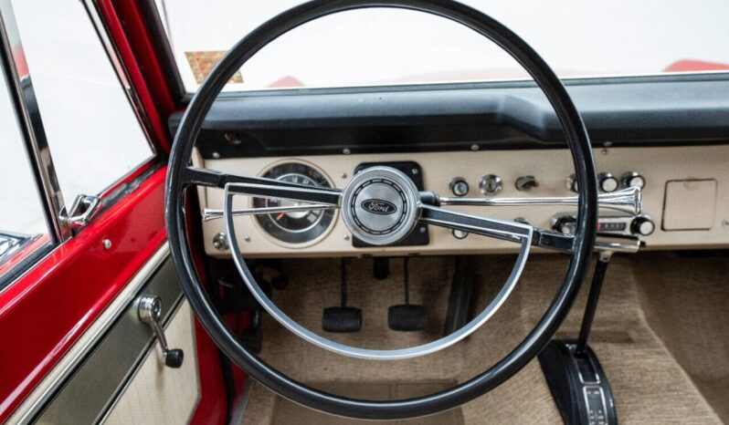 								1971 Ford Bronco Sport V8 5.0L Manual full									