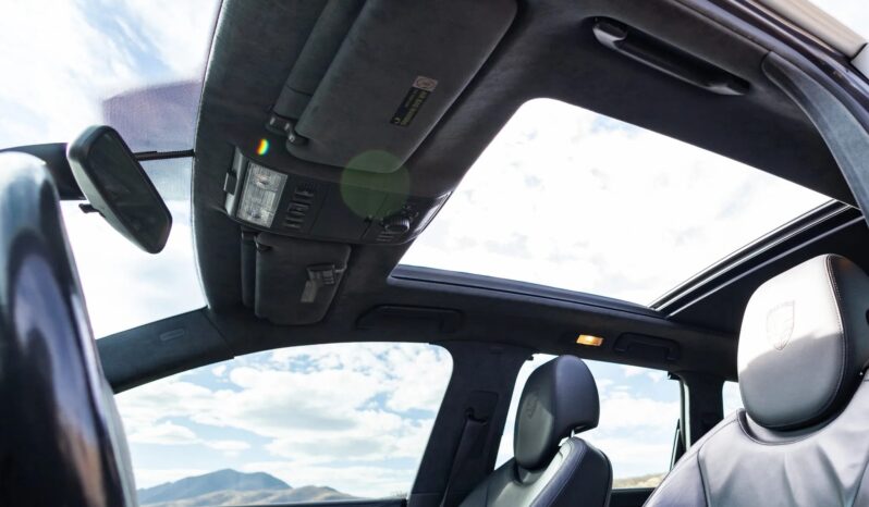 								2009 Porsche Cayenne Turbo S full									