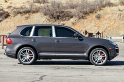 										2009 Porsche Cayenne Turbo S full									